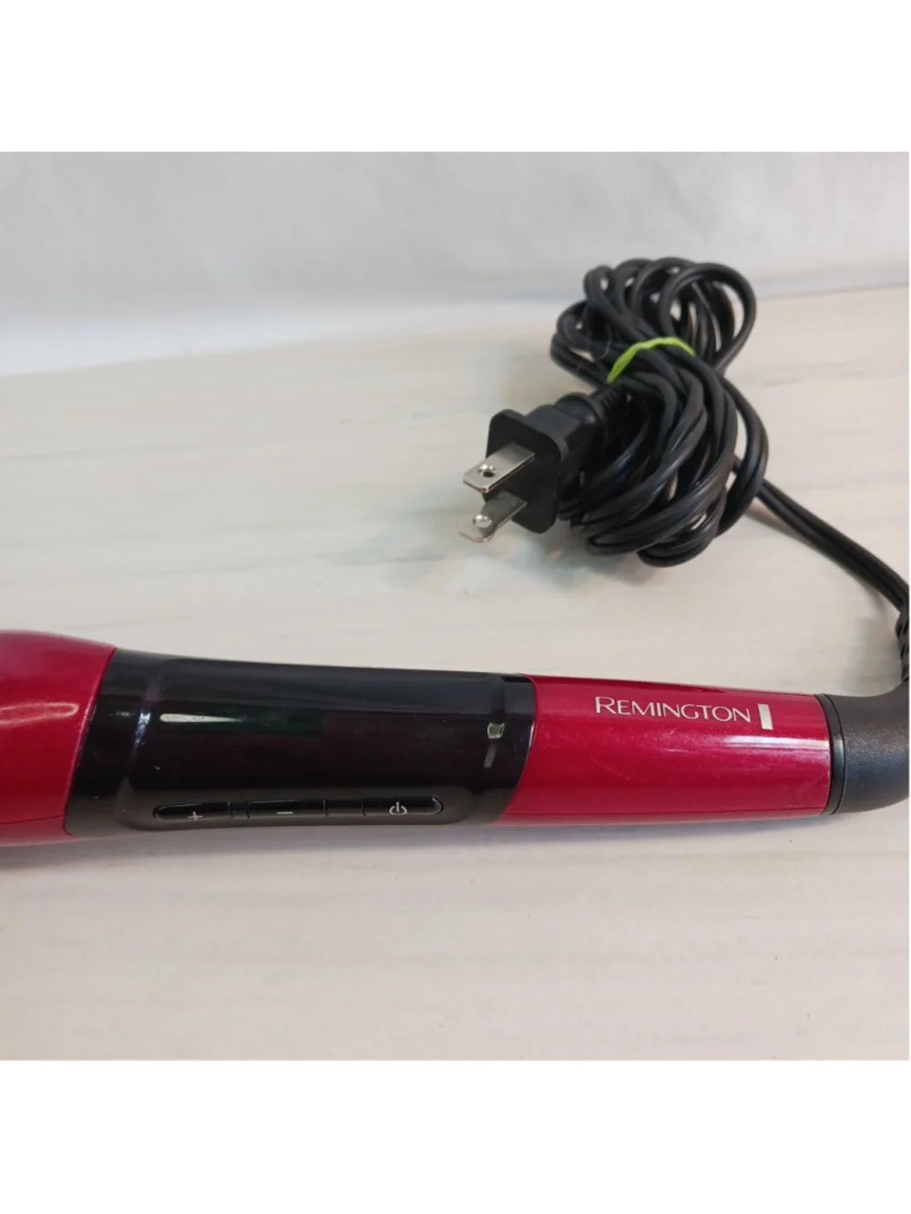 Remington CI-96W1 Tapered Wrap Curling Iron Red